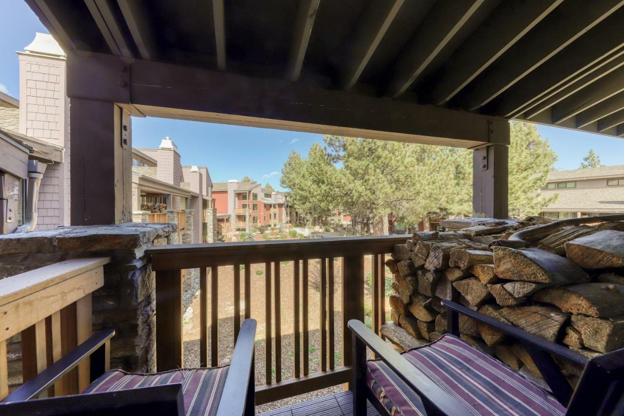 The Summit 72 Apartment
